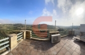 GE2881, Farmhouse Cliff edge