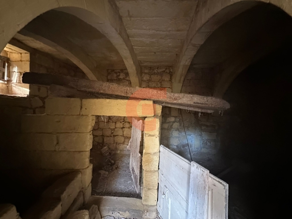 02fe3be1-b735-49bb-91f8-bb806a90f4c0 02fe3be1-b735-49bb-91f8-bb806a90f4c0