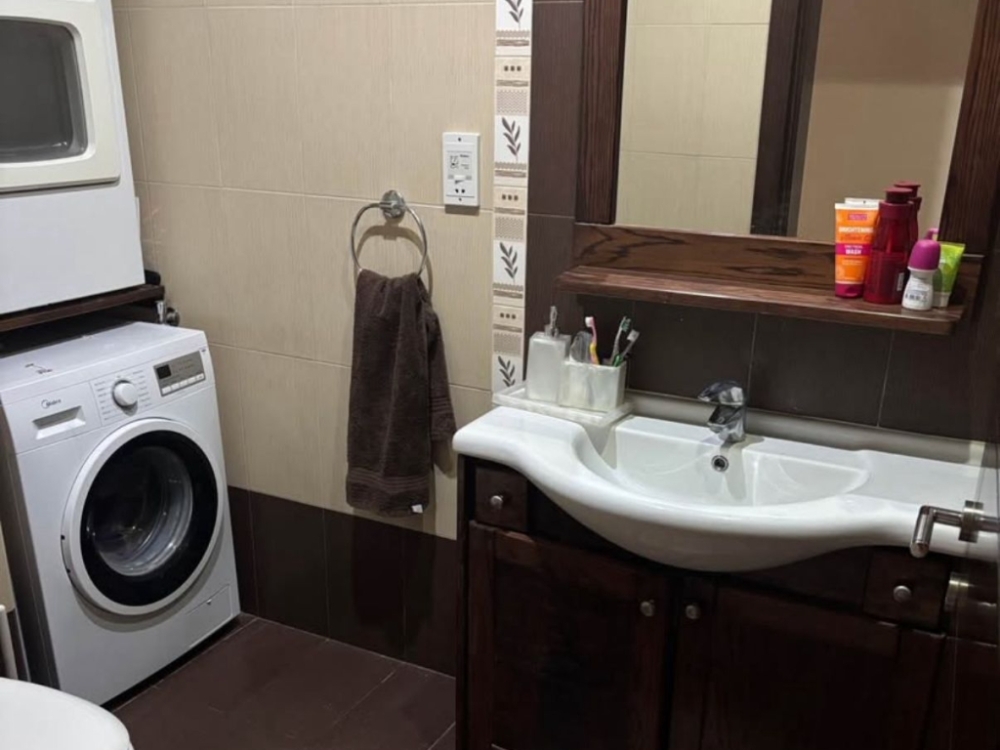 WhatsApp Image 2025-11-22 at 11.27.50 WhatsApp Image 2025-11-22 at 11.27.50