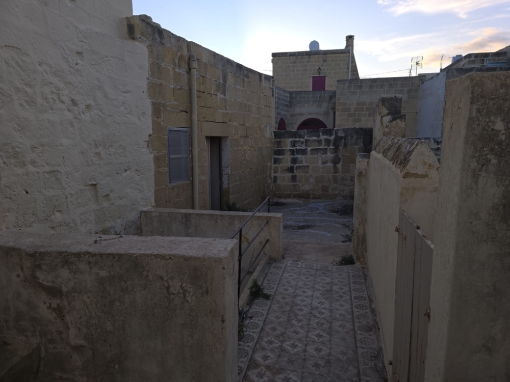 WhatsApp Image 2026-03-25 at 17.07.49777 WhatsApp Image 2026-03-25 at 17.07.49777